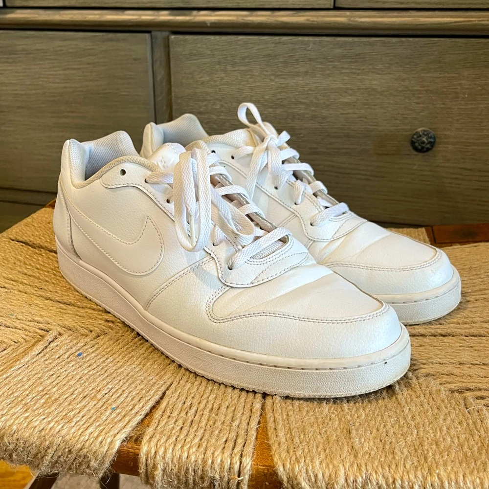 Nike Low Ebernon Size 12 White Leather Sneakers